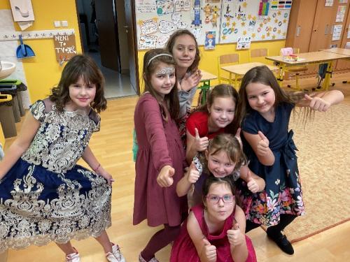 Slavnostní ples k příležitosti předání pololetního vysvědčení