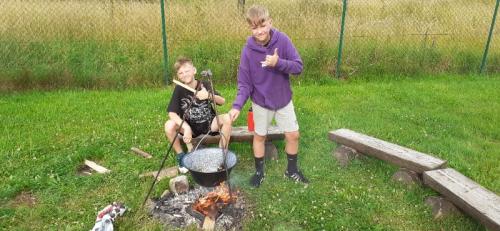 5.ročník - Venkovní vaření a hledání pokladu